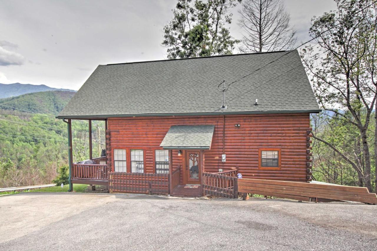 Expansive Gatlinburg Cabin Hot Tub, Deck And Grill! 外观 照片