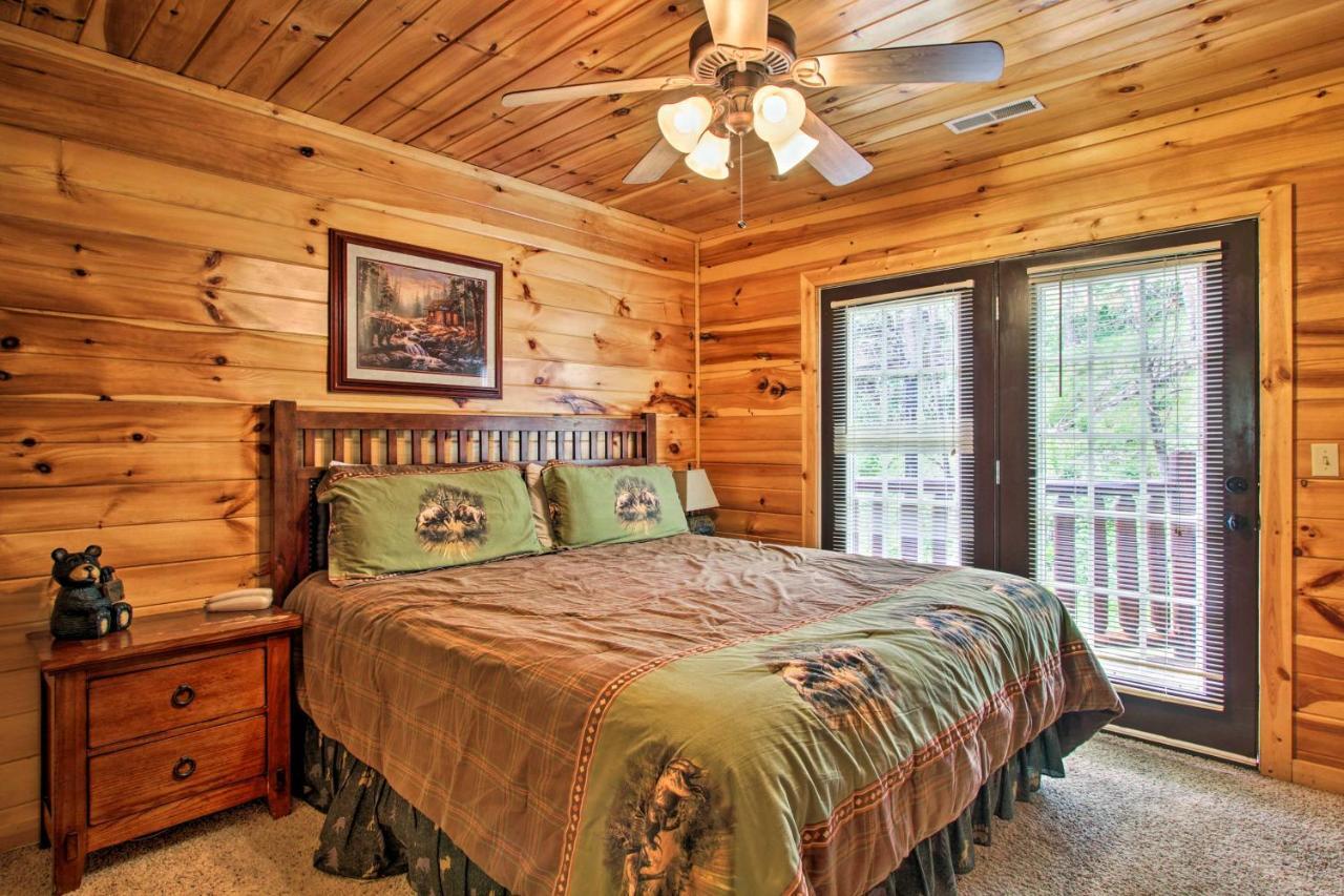 Expansive Gatlinburg Cabin Hot Tub, Deck And Grill! 外观 照片